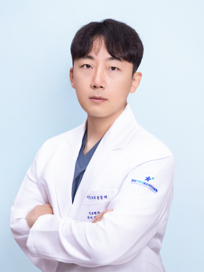 김유빈 원장
